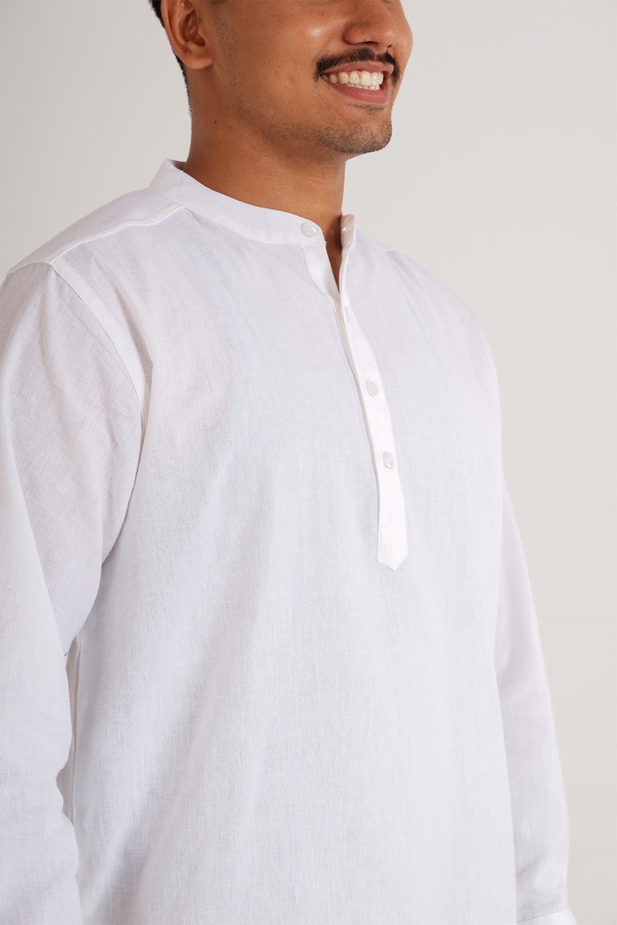 HUWANT LINEN SHORT KURTA