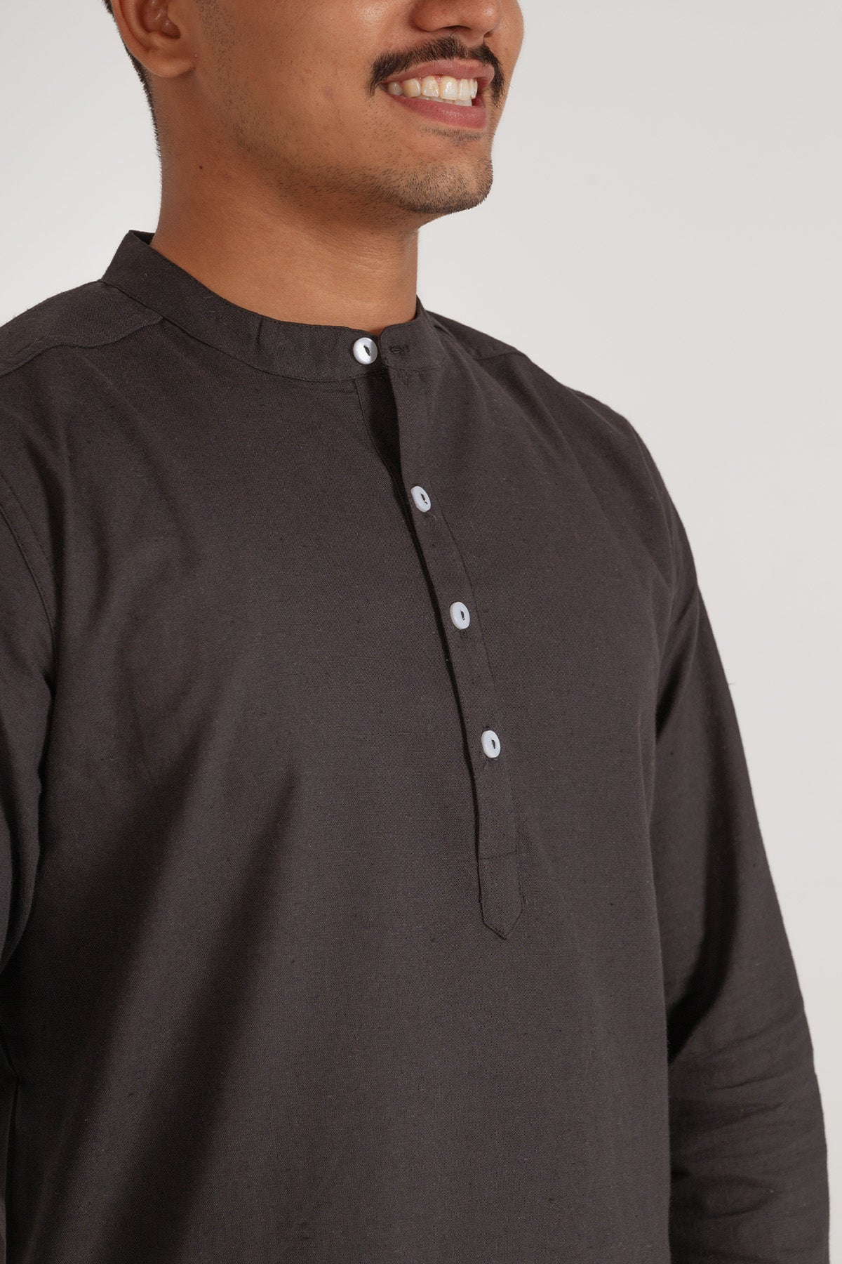 HUWANT LINEN SHORT KURTA